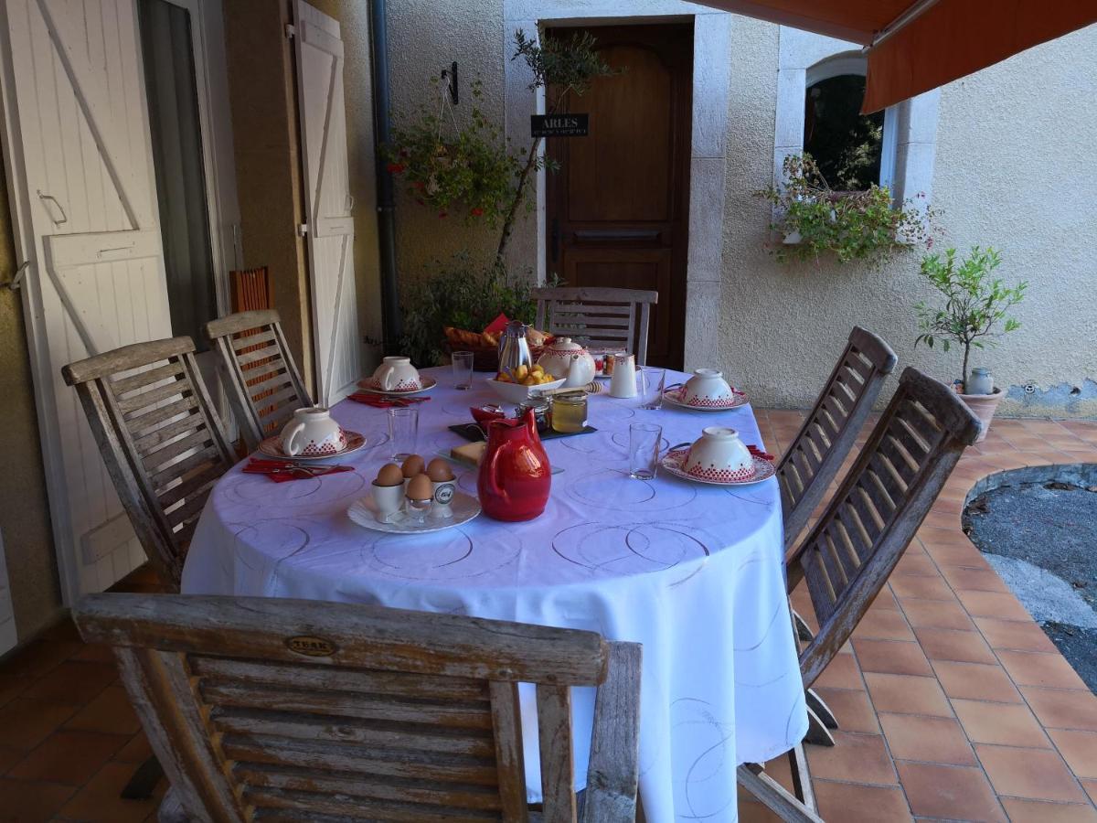 Margautine Bed & Breakfast Ricourt Exterior photo